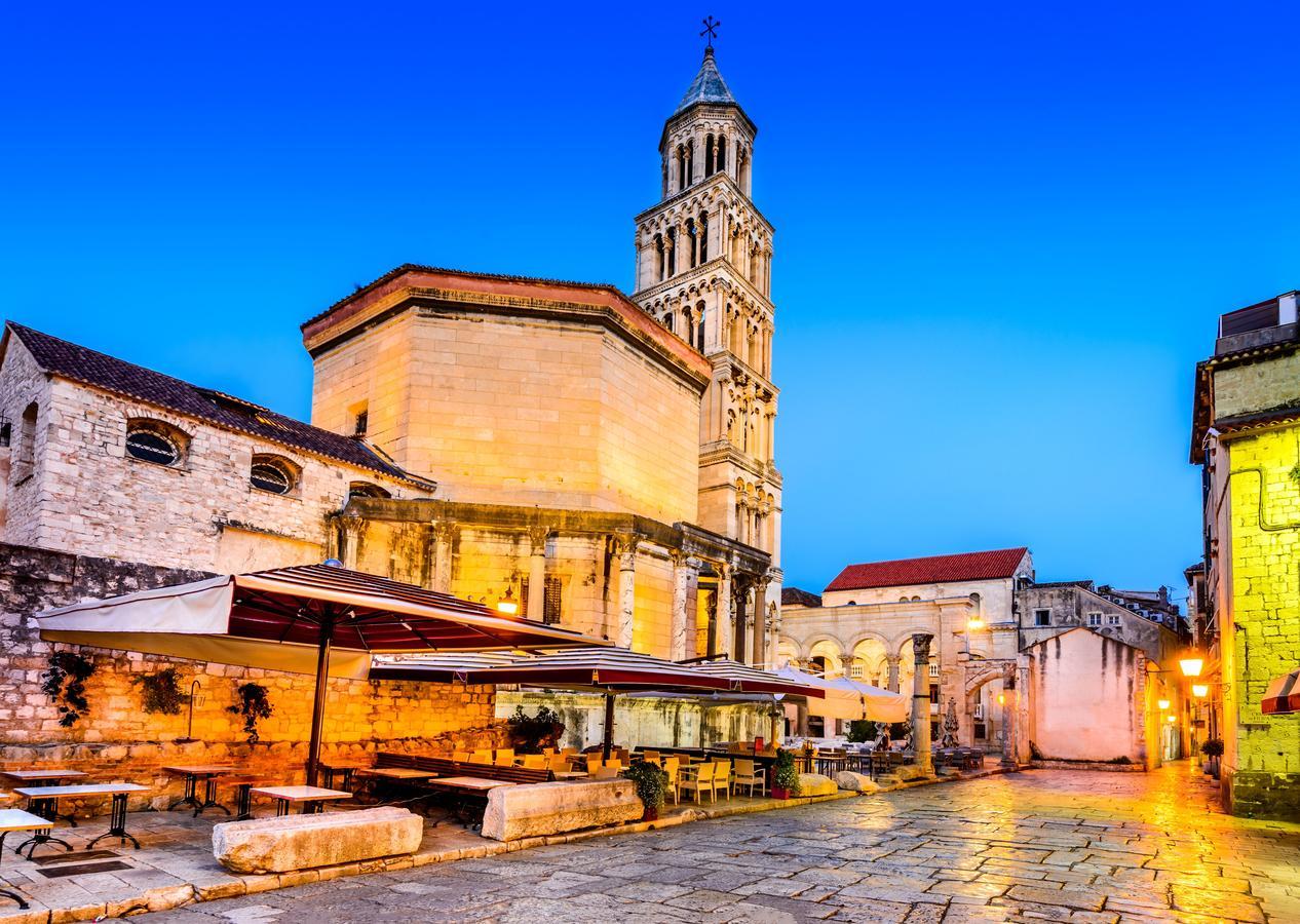 Lux Cindro Studio In Split Center Lägenhet Exteriör bild